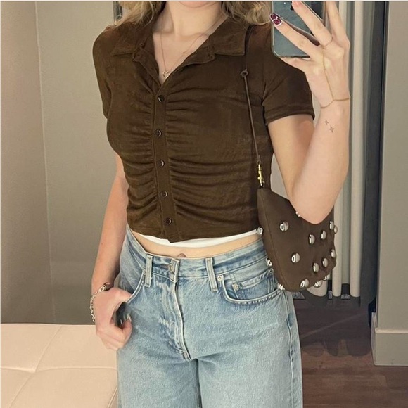 Brown Ruched Button-Up Top - Picture 2 of 6
